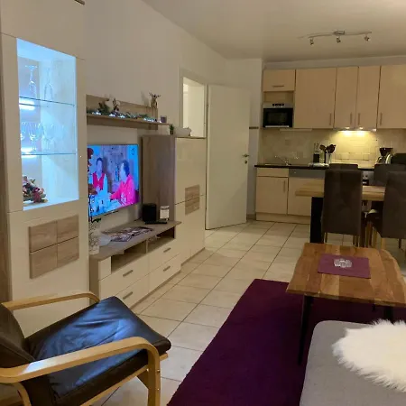 Almlodge * フラッハウ